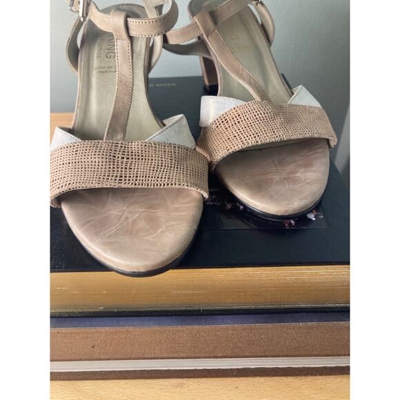 Dorking Fluchos Spanish Leather Sandals Metallic Blush Sz 41 True Craftsmanship - Picture 4 of 7